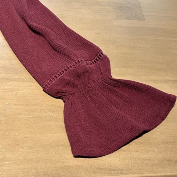 Knox Rose Button Down Blouse Round Neck Tie Front Lace Shoulder Maroon Women's S - Picture 7 of 7